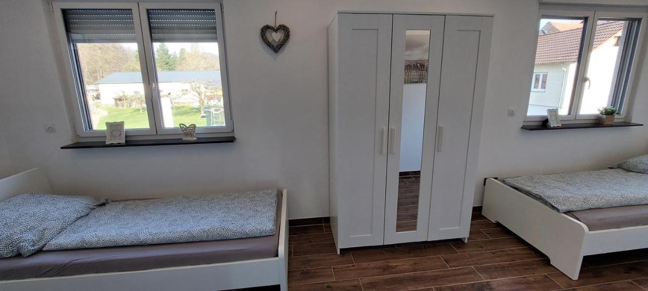 Grosse Tolle 4 Zimmer Ferienwohnung Im Herzen Des Odenwaldes Mörlenbach Eksteriør bilde